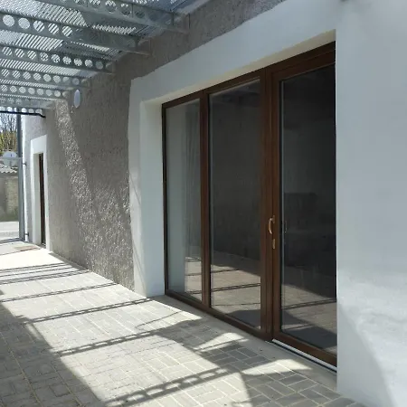 Svata アパート Zdice